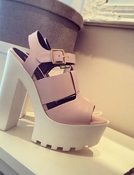 Moda Buty Sandały - 2692708