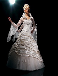 Moda Ślub Suknie ślubne - 673092