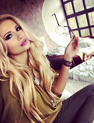 Fryzury Długie Na co dzień Kręcone Rozpuszczone Blond - 3094858