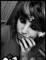 Fryzury Średnie Alternatywne EMO - 56748