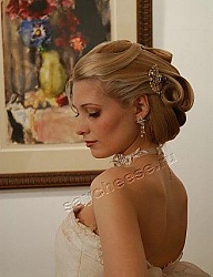 Fryzury Średnie Ślubne - 557977