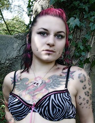 Modyfikacje ciała - 979882