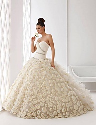 Moda Ślub Suknie ślubne - 2047931