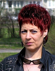 Fryzury Średnie Na co dzień Proste Irokez damski - 23981