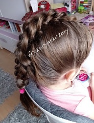 Fryzury Długie Fryzury gwiazd Proste Irokez damski - 3252677