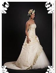 Moda Ślub Suknie ślubne - 447504