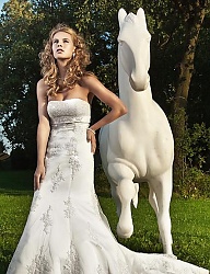 Moda Ślub Suknie ślubne - 521179