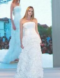 Moda Ślub Suknie ślubne - 630011