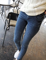 Moda Spodnie Jeansy - 2642639