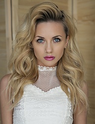 Fryzury Średnie Na co dzień Kręcone z grzywką Rozpuszczone Blond - 3130288
