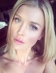 Fryzury Średnie Na co dzień Proste Rozpuszczone Blond - 3025965