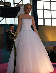 Moda Ślub Suknie ślubne - 1701739