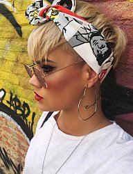 Fryzury Krótkie Na co dzień Proste Rozpuszczone Blond - 3270523