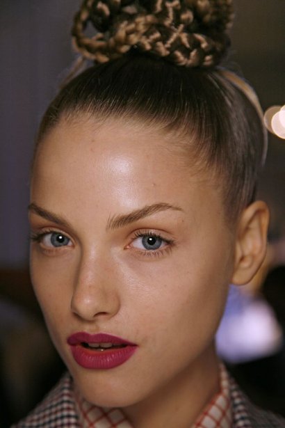 Modelka pokazu Paul Smith