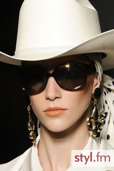  Moschino Milan 