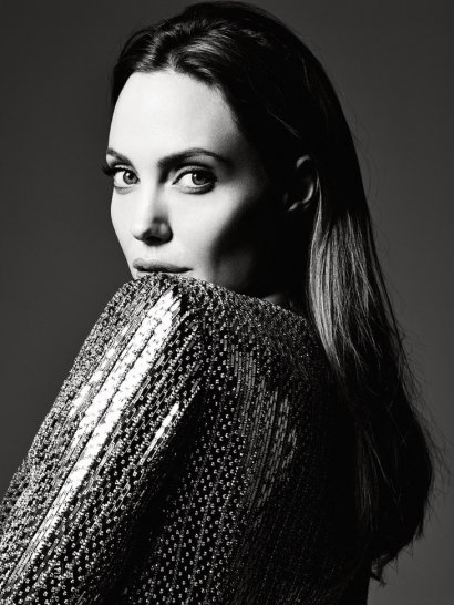 Angelina Jolie dla Elle US, Hedi Slimane