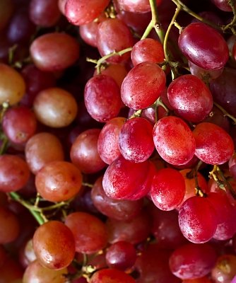 WINOGRONA - zapobiegają zawałom serca, udarom i miażdżycy, regulują metabolizm.