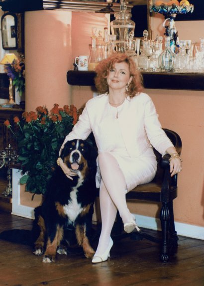 Magda Gessler, w swoim domu, 1999