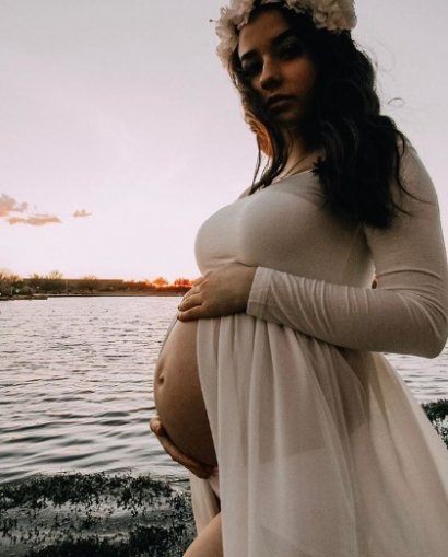 Wyznaje, że ciąża była dla cudownym przeżyciem, ale ciężko jej było pozbierać się po tym, co ludzie o niej mówili.