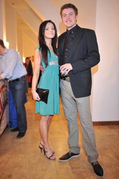 Marina zanim poznała Wojtka Szczęsnego, często pojawiała się na salonach ze swoim partnerem. Na zdjęciu z Wojtkiem Łozowskim w 2008 roku
