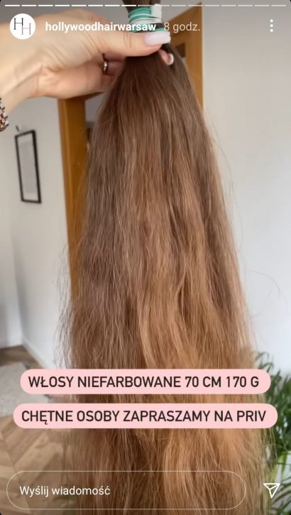 Dzięki ostremu cięciu udało się uzyskać 70 cm włosów o wadze 170 gram, które później będzie można przedłużyć innej klientce. A jak Ola wygląda w nowej fryzurze?