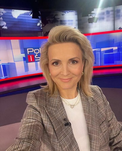 Marta Kuligowska z TVN24 zmieniła fryzurę! Zobacz, jak wygląda w miodowym blondzie i grzywce!