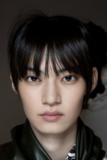 Nude - jak każdy makijaż ust wymaga…