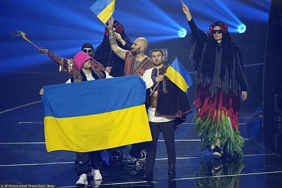 Nie da się ukryć, że wygrana Ukrainy na Eurowizji miała wymiar symboliczny. Europa jasno zakomunikowała, że sprzeciwia się wojnie i atakowi Rosji na niepodległą Ukrainę!