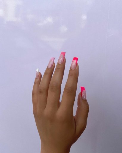 gradient nails french