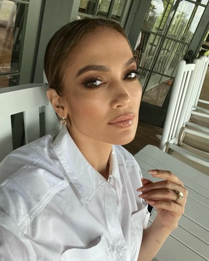 Jennifer Lopez chętnie publikuje swoje zdjęcia na Instagramie.