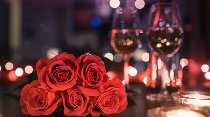 1.	Romantyczna kolacja w restauracji