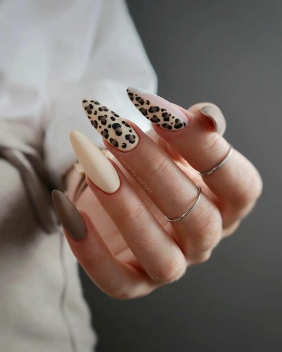Paznokcie z panterką - to trend jesieni 2023! Oto 3 sposoby na piękny manicure!