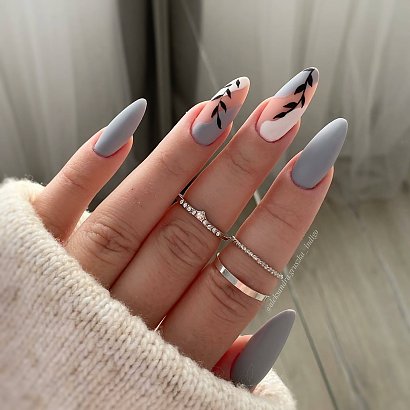Najpiękniejsze ciemne paznokcie. Idealne na jesień/zimę 2023!