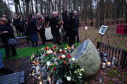 Ten dzień zapisał się jako pożegnanie pełne łez, ale i ogromnego zaskoczenia.