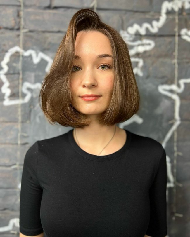 Najmodniejsze odmiany fryzury bob. Shaggy bob, long bob i inne trendy